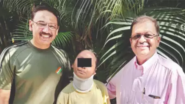 Dr Parag and Dr Deepak with Muskan